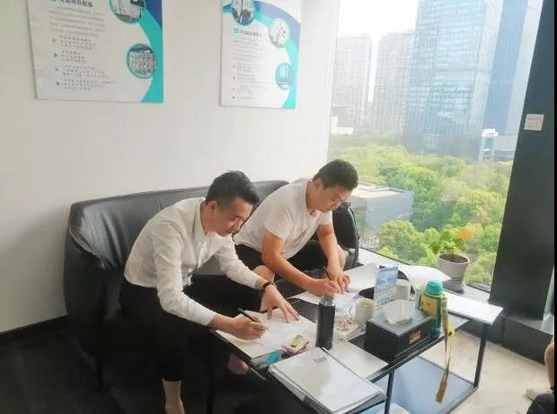熱烈祝賀張總簽約創(chuàng)綠家山東省濟(jì)南市縣級代理！