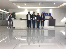 熱烈祝賀陳總、徐總、王總簽約創(chuàng)綠家杭州市區(qū)級代理！